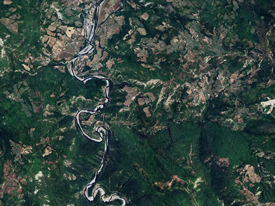 Immagine 7 di Appartamento in vendita  in Via Cerreto a Coli