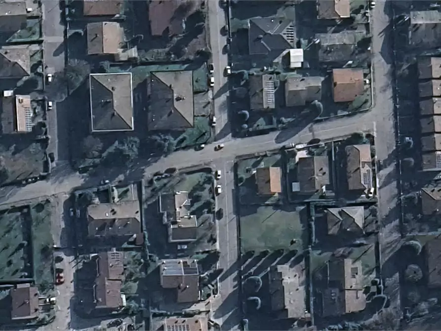 Immagine 11 di Appartamento in vendita  in Via Piemonte a Cento