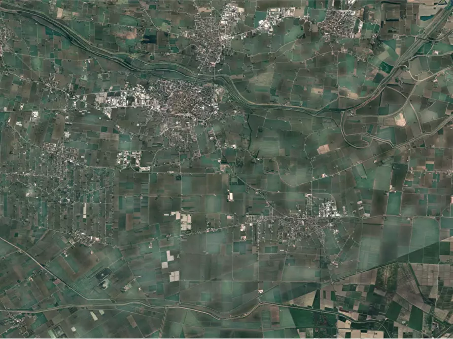 Immagine 14 di Appartamento in vendita  in Via Piemonte a Cento