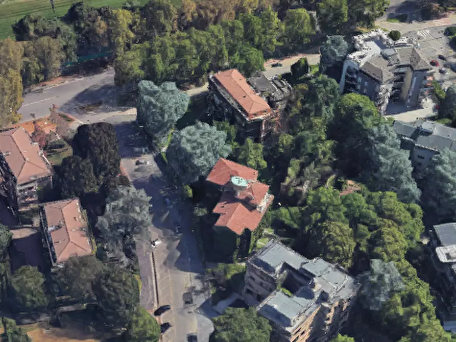 Immagine 13 di Appartamento in vendita  in via degli Odescalchi  a Milano