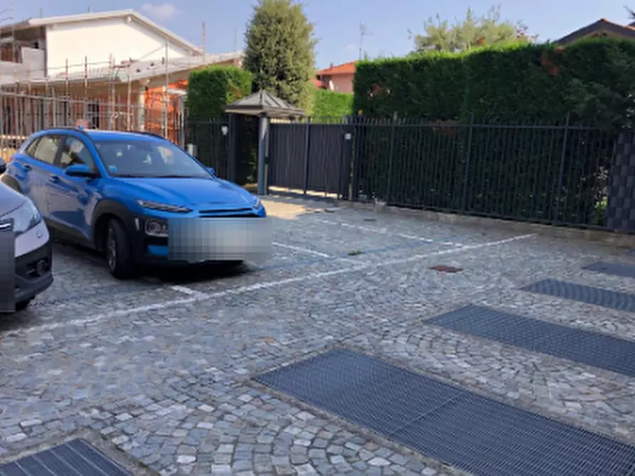 Immagine 2 di Posto auto in vendita  in Via Maria Montessori a Vaprio D'adda