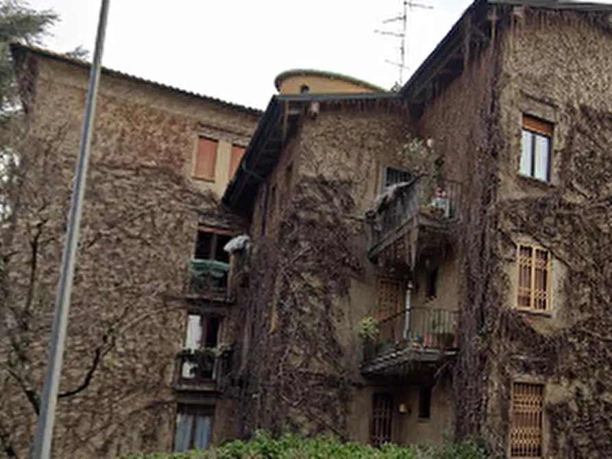 Immagine 21 di Appartamento in vendita  in via degli Odescalchi  a Milano