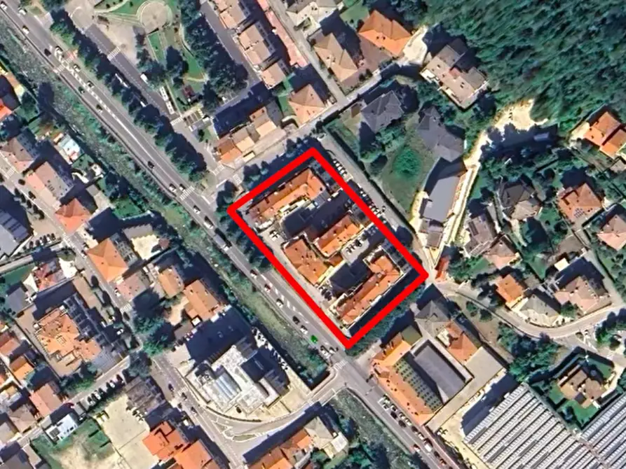 Immagine 14 di Negozio in vendita  in Piazzale Mariano Rumor a Chiampo