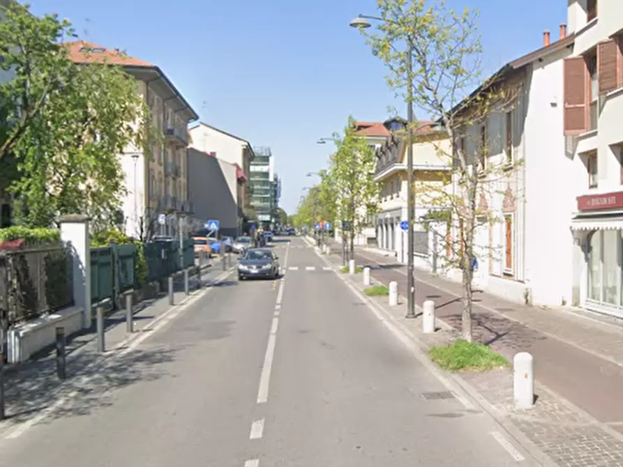 Immagine 7 di Appartamento in vendita  in Viale Assunta a Cernusco Sul Naviglio