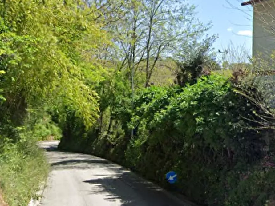 Immagine 25 di Casa indipendente in vendita  in Via Pozzo a Falerone