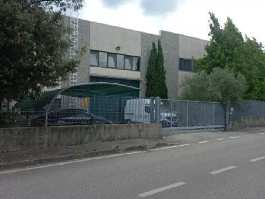 Immagine 3 di Capannone industriale in vendita  in Via Cagliari a Trezzano Rosa