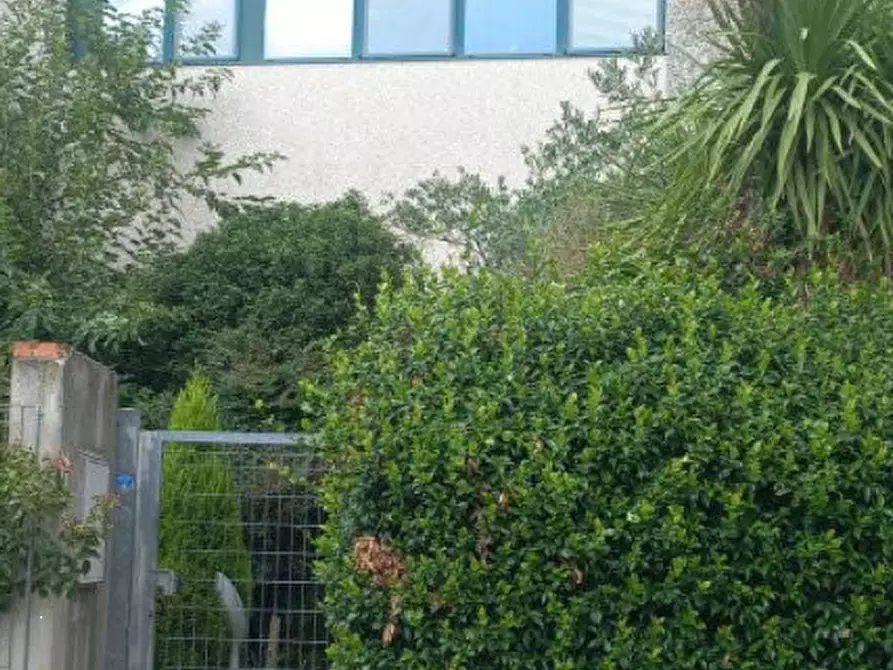 Immagine 4 di Capannone industriale in vendita  in Via Cagliari a Trezzano Rosa