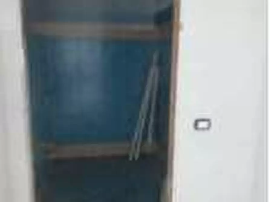 Immagine 7 di Negozio in vendita  in Piazzale Mariano Rumor a Chiampo