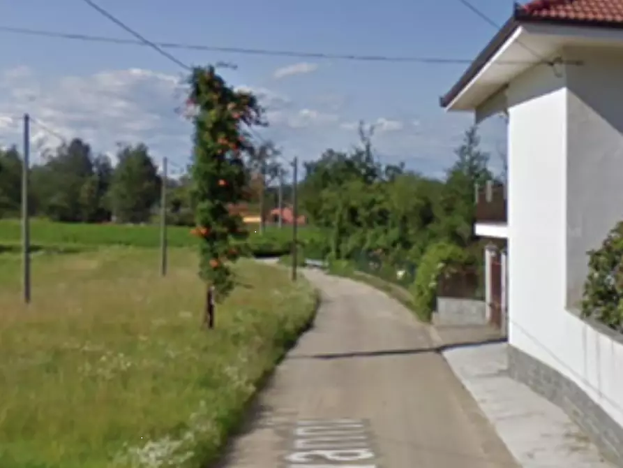 Immagine 17 di Casa indipendente in vendita  in Via S. Giovanni a Capriglio