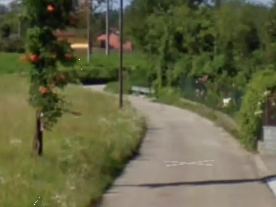 Immagine 18 di Casa indipendente in vendita  in Via S. Giovanni a Capriglio