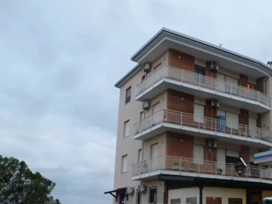 Immagine 8 di Appartamento in vendita  in Via Elpidiense Sud  a Montegranaro