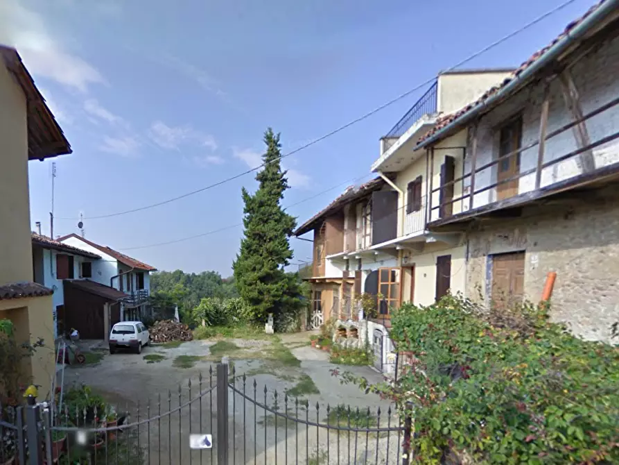 Immagine 1 di Porzione di casa in vendita  in Via Inserra a Cerreto D'asti