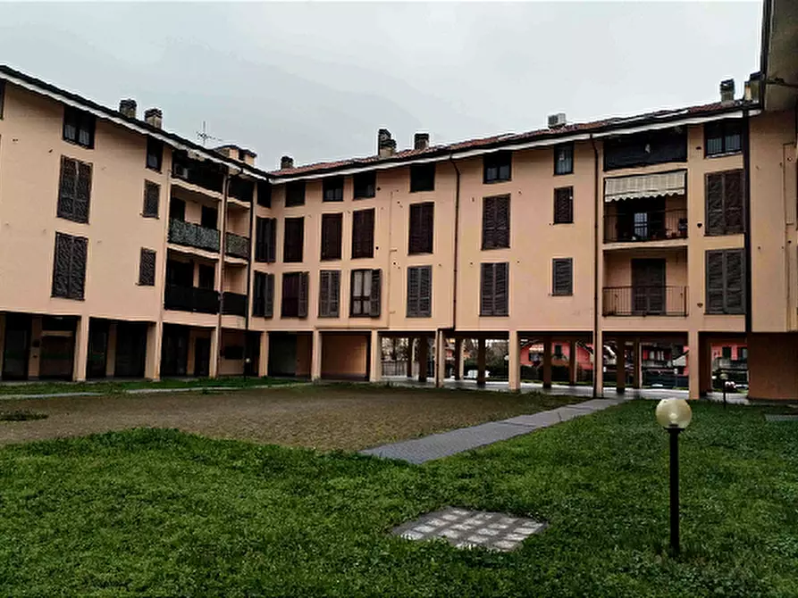 Immagine 1 di Appartamento in vendita  in Via Cavour  a Grezzago