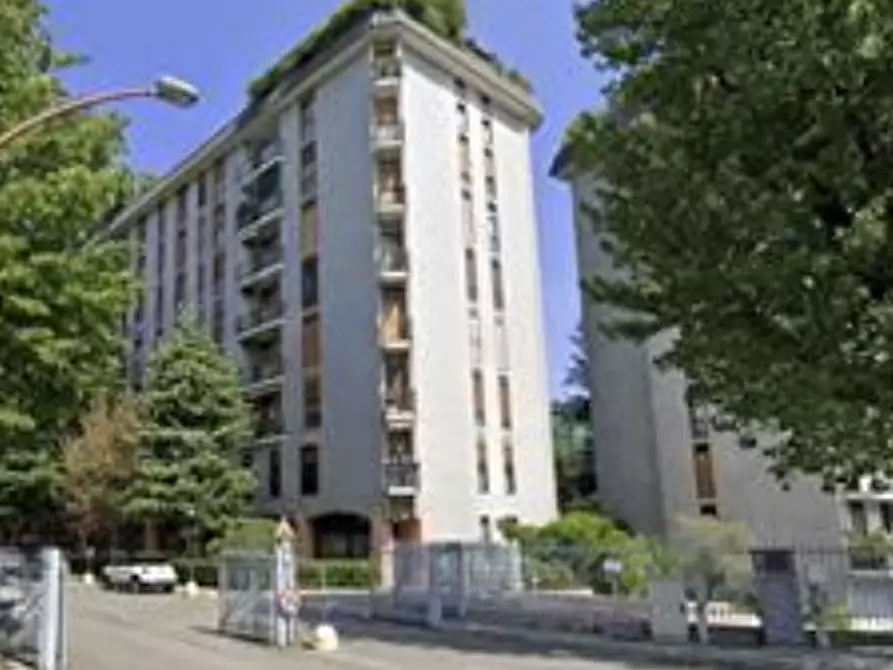 Immagine 17 di Magazzino in vendita  in Via Volturno a Brugherio