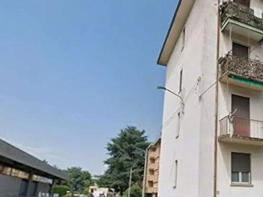 Immagine 4 di Appartamento in vendita  in Via Don Minzoni a Saronno