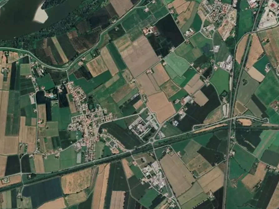 Immagine 17 di Appartamento in vendita  in Via Bugatte a Borgo Mantovano