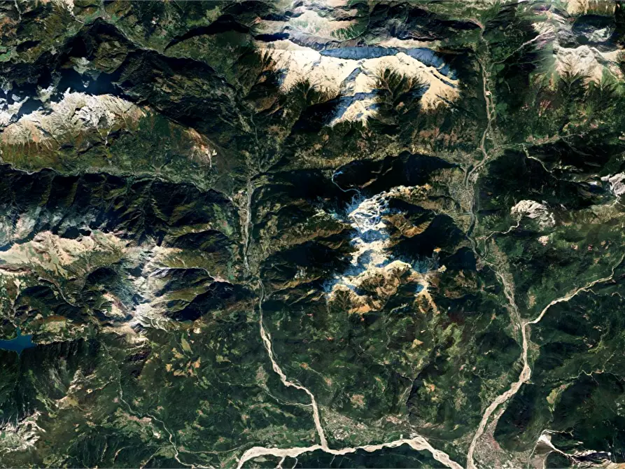 Immagine 6 di Magazzino in vendita  in Frazione Prico a Prato Carnico