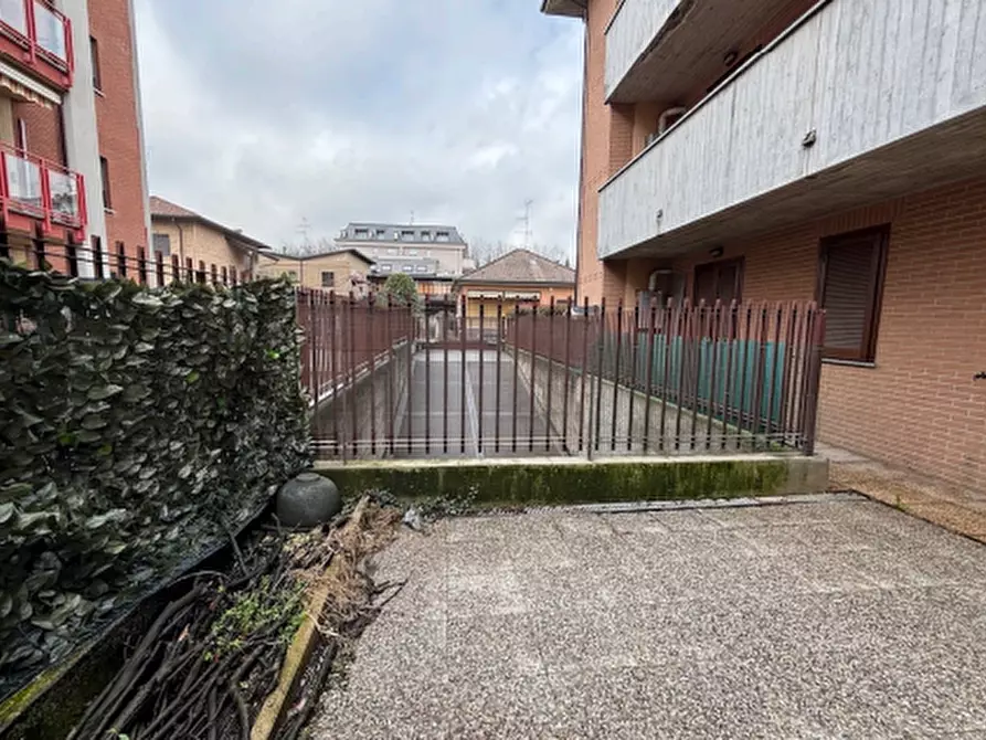 Immagine 5 di Appartamento in vendita  in Via Giuseppe Mercalli a Cesano Maderno