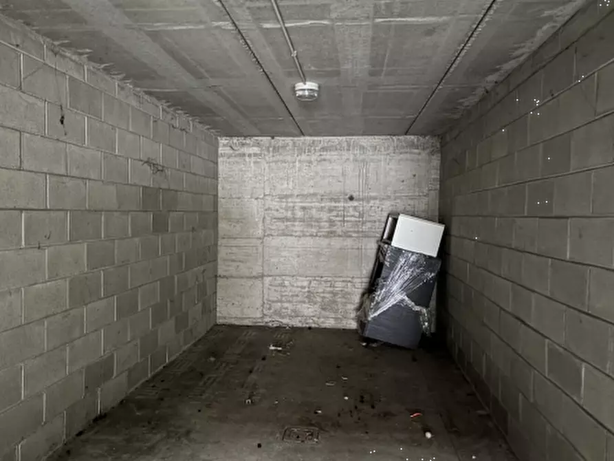 Immagine 8 di Appartamento in vendita  in Via Giuseppe Mercalli a Cesano Maderno