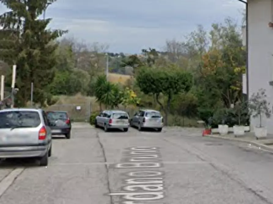 Immagine 5 di Laboratorio in vendita  in Via Giordano Bruno  a Sant'elpidio A Mare