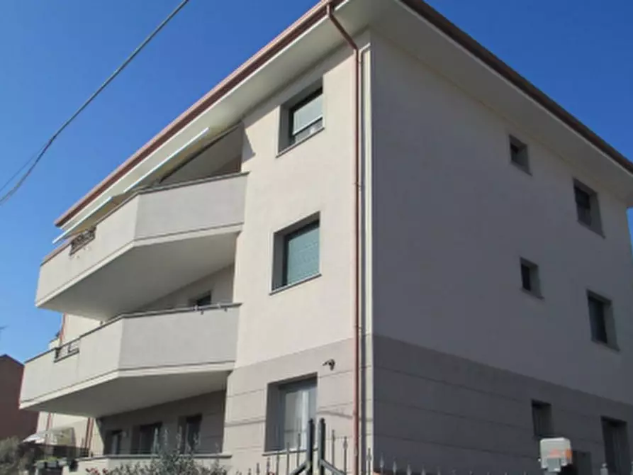 Immagine 3 di Appartamento in vendita  in Via Goito a Magenta