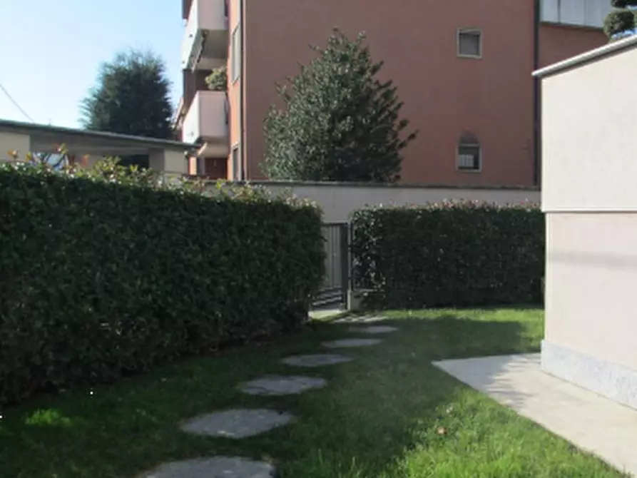 Immagine 10 di Appartamento in vendita  in Via Goito a Magenta