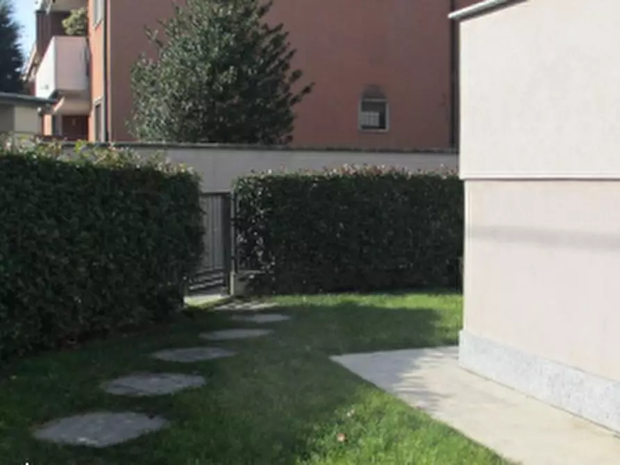 Immagine 5 di Appartamento in vendita  in Via Goito a Magenta