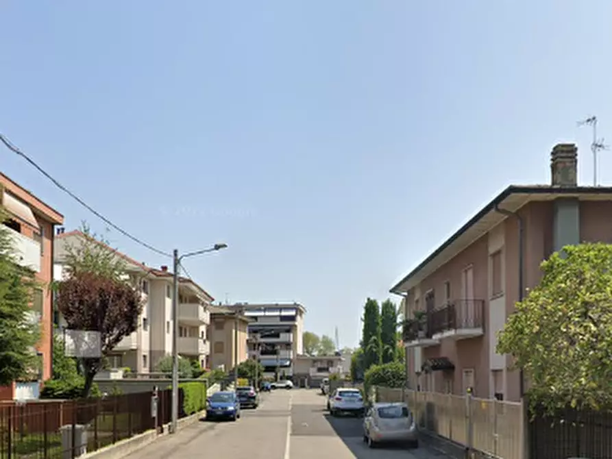 Immagine 13 di Appartamento in vendita  in Via Goito a Magenta