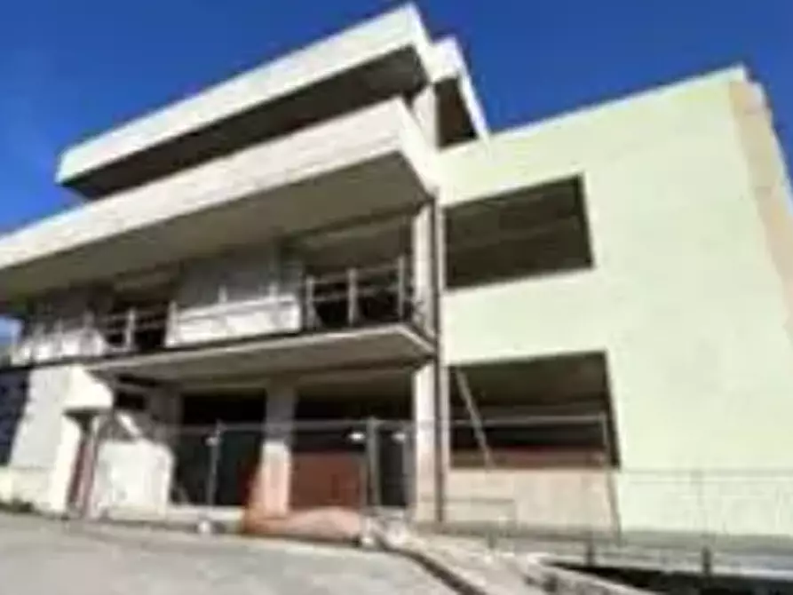 Immagine 1 di Capannone industriale in vendita  in Via Pasquale Cotechini a Porto San Giorgio