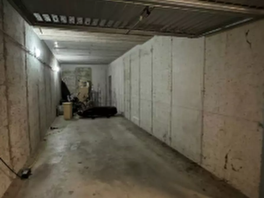 Immagine 4 di Garage in vendita  in Via Vimercate a Ornago