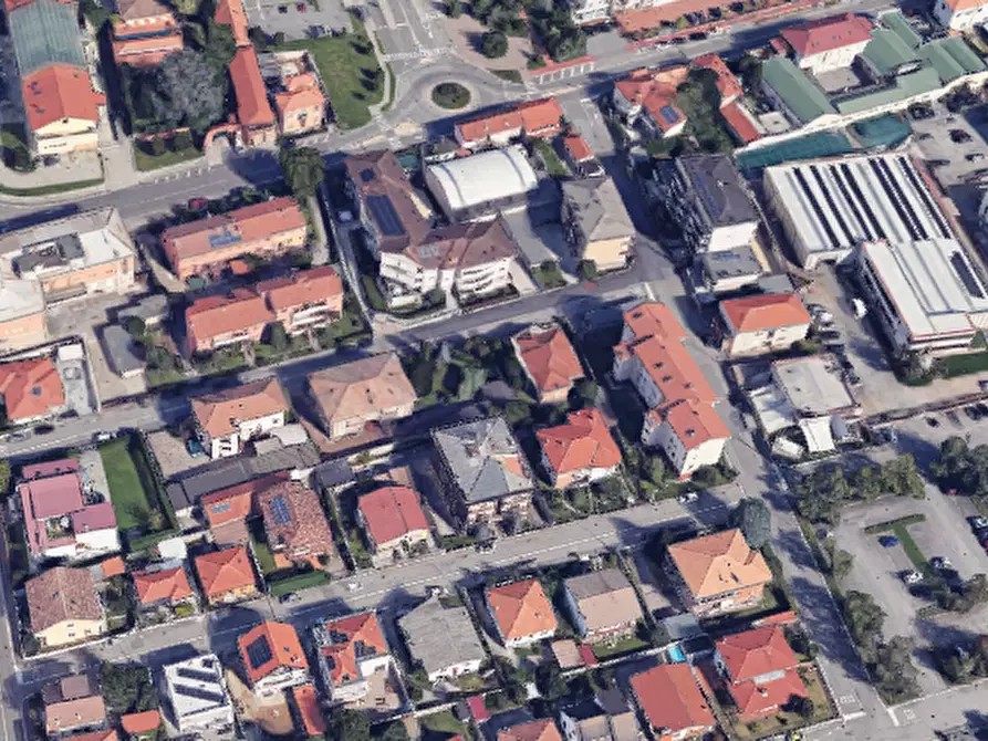 Immagine 30 di Appartamento in vendita  in Via Goito a Magenta