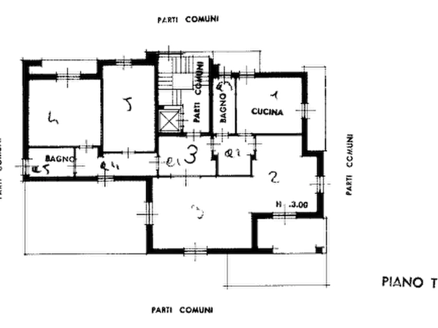 Immagine 10 di Appartamento in vendita  in Via Trieste a Albiate