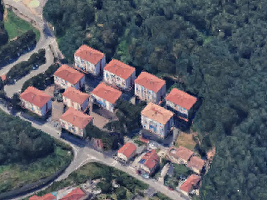 Immagine 13 di Appartamento in vendita  in Via Salita al Biulè a Cesano Maderno