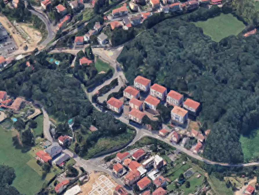 Immagine 15 di Appartamento in vendita  in Via Salita al Biulè a Cesano Maderno