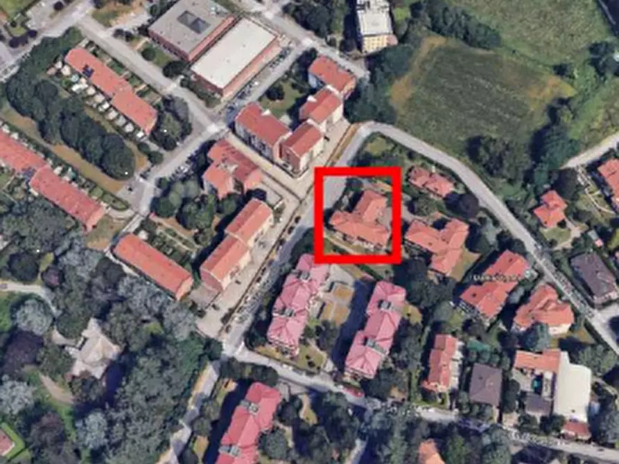 Immagine 5 di Appartamento in vendita  in Via Grandi  a Carate Brianza