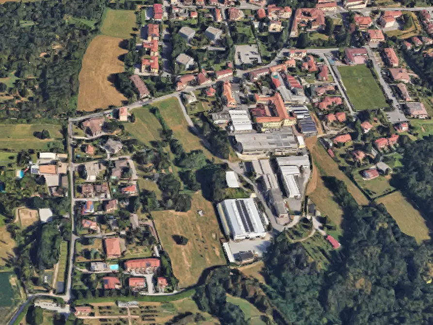 Immagine 10 di Appartamento in vendita  in Via Grandi  a Carate Brianza