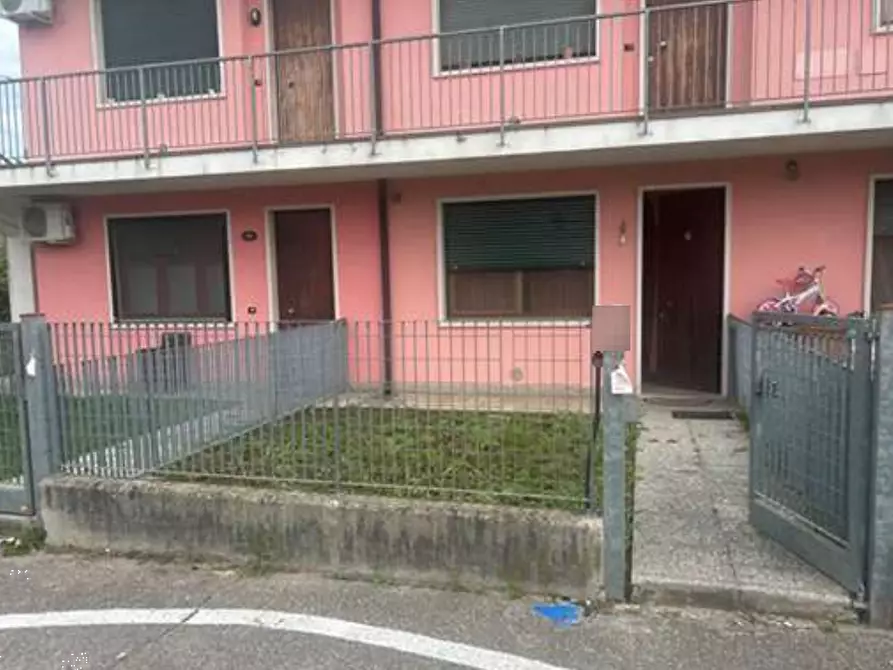 Immagine 4 di Appartamento in vendita  in Via Fabio Filzi a Sanguinetto