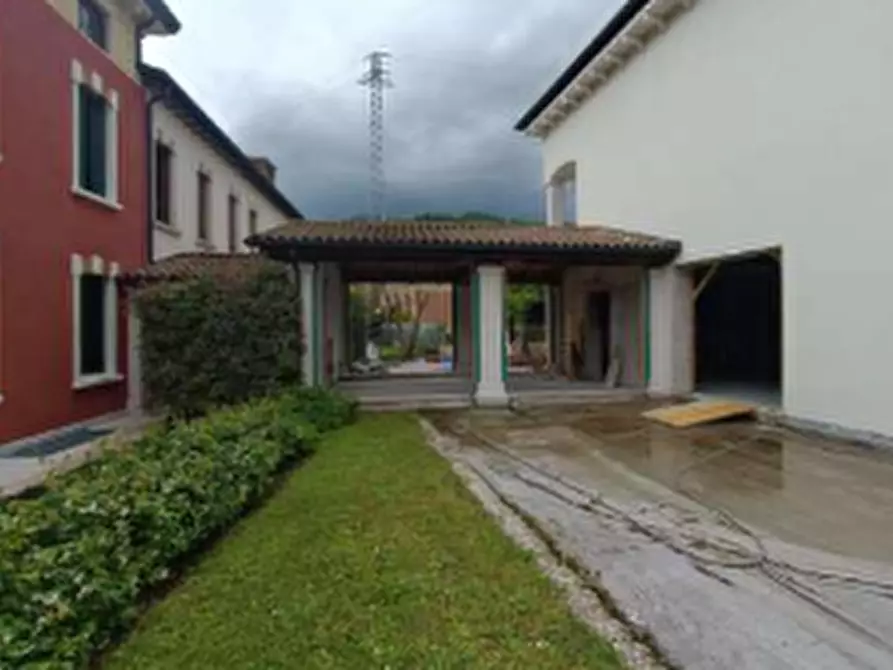 Immagine 6 di Villa in vendita  in Via Pieve a Chiampo