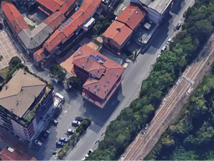 Immagine 14 di Stabile in vendita  in Via Sant'Anna a Ponte San Pietro