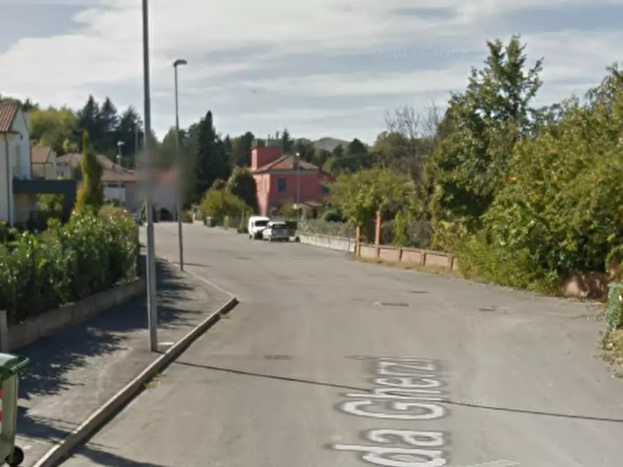 Immagine 3 di Garage in vendita  in Strada Gherzi a Canelli