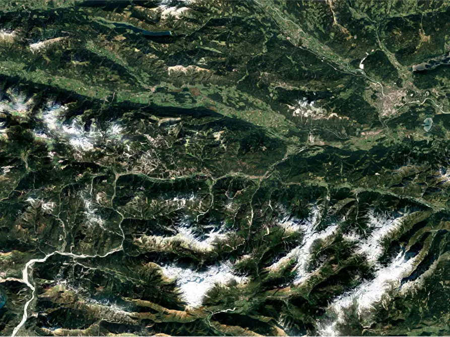 Immagine 13 di Casa indipendente in vendita  in Via delle Miniere a Malborghetto-Valbruna