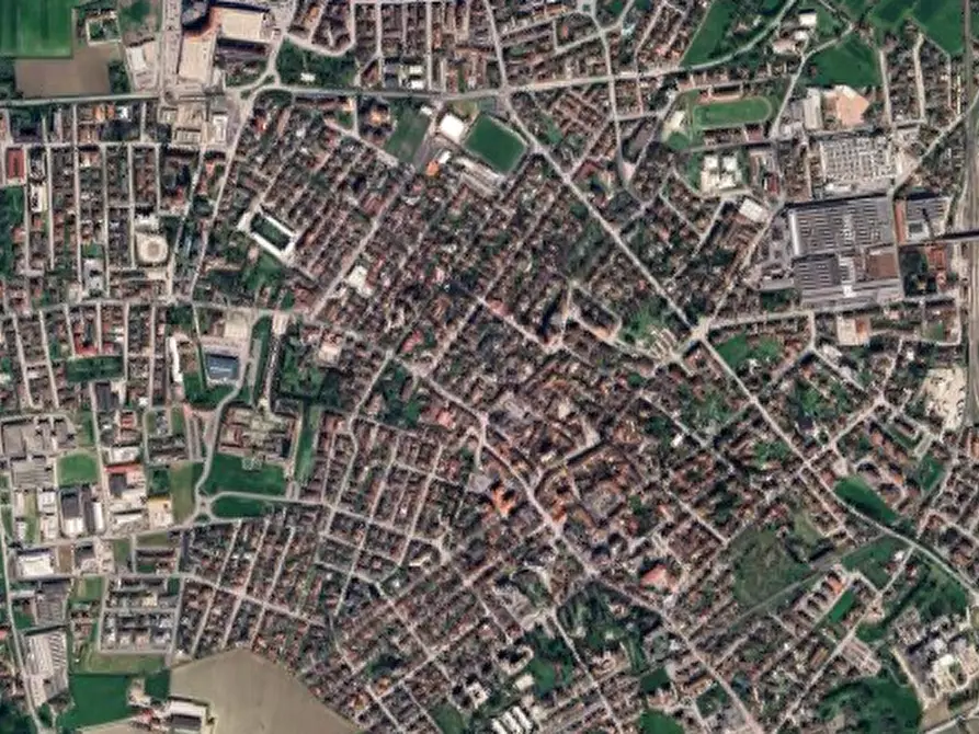 Immagine 29 di Negozio in vendita  in Via Francois Mitterrand  a Suzzara