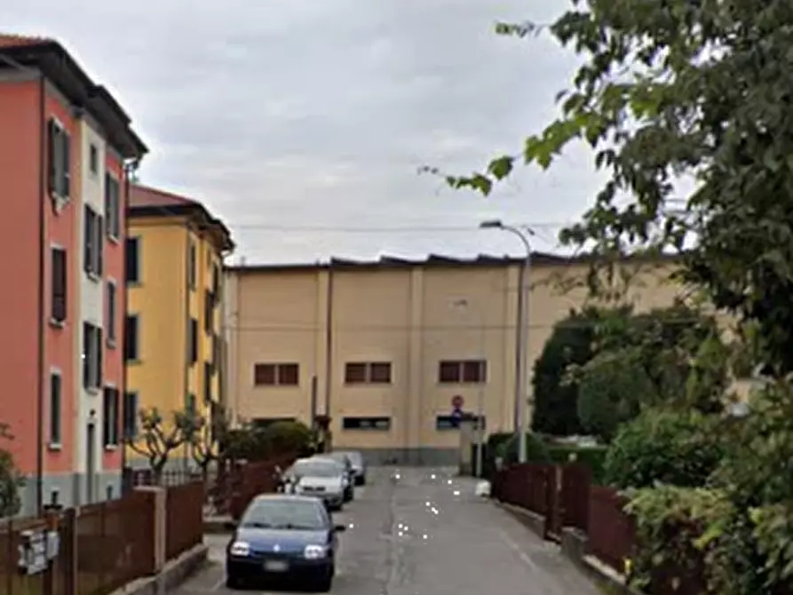 Immagine 7 di Appartamento in vendita  in Via Adige a Ponte San Pietro