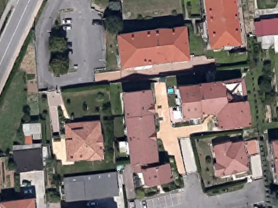 Immagine 17 di Appartamento in vendita  in Via Giuseppe Parini a Bonate Sotto