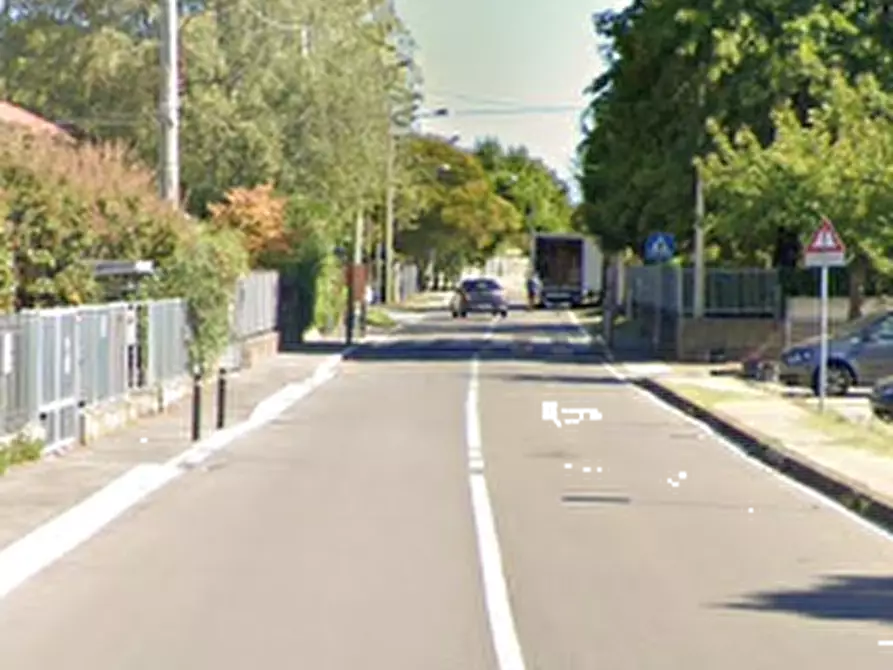 Immagine 19 di Appartamento in vendita  in Via Ugo Foscolo a Cassano Magnago