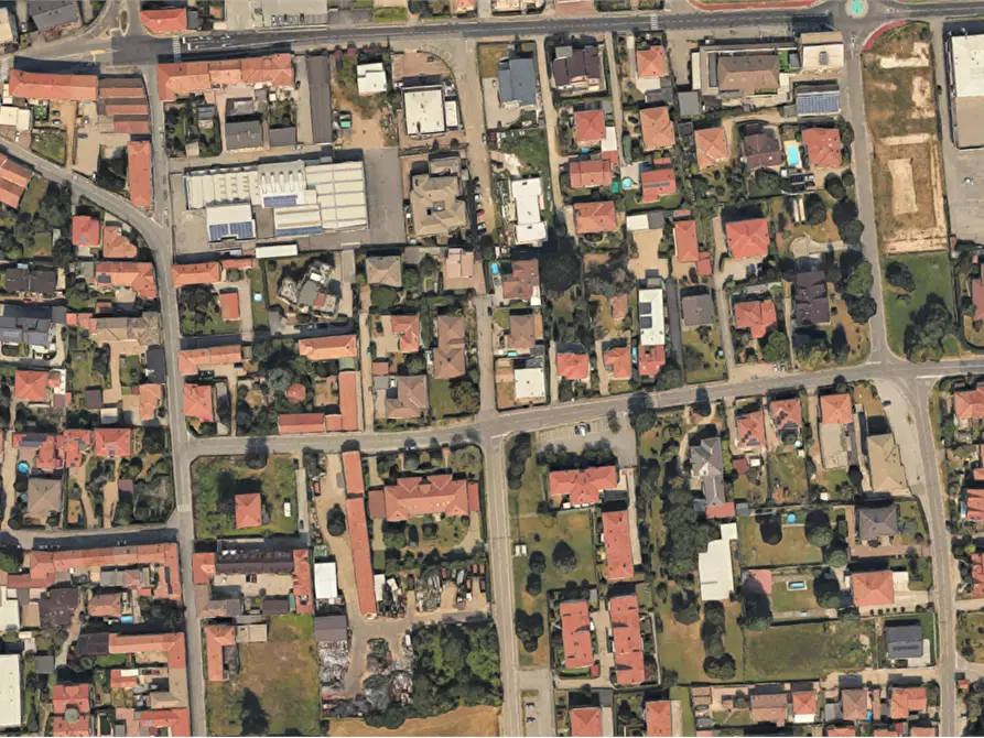 Immagine 22 di Appartamento in vendita  in Via Ugo Foscolo a Cassano Magnago