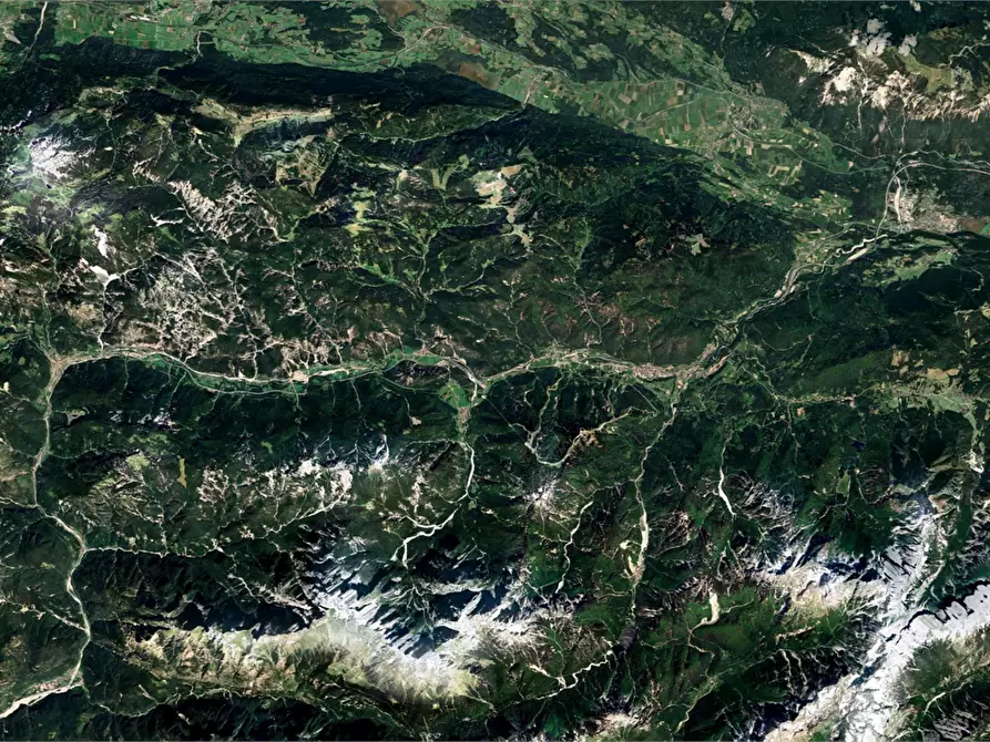 Immagine 7 di Casa indipendente in vendita  in Via delle Miniere a Malborghetto-Valbruna