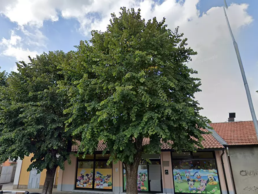 Immagine 1 di Negozio in vendita  in Via Giuseppe Garibaldi a Dairago