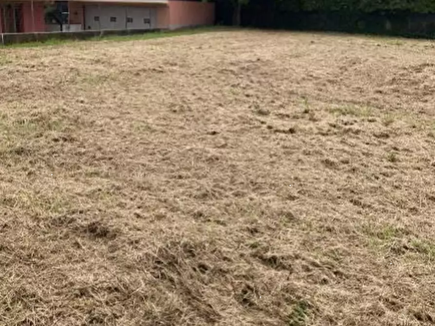 Immagine 3 di Terreno edificabile in vendita  in Via G. Ungaretti a Curtatone