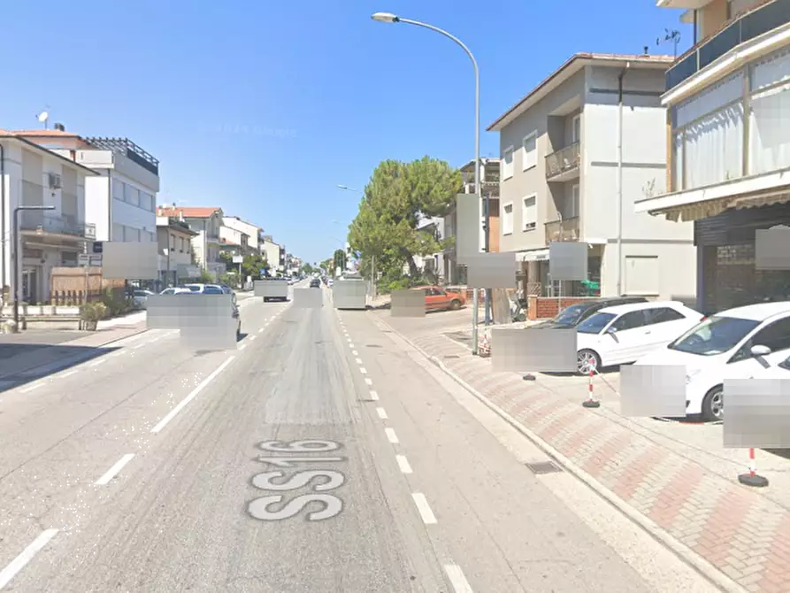 Immagine 3 di Ufficio in vendita  in Via Camillo Benso Cavour a Porto Sant'elpidio